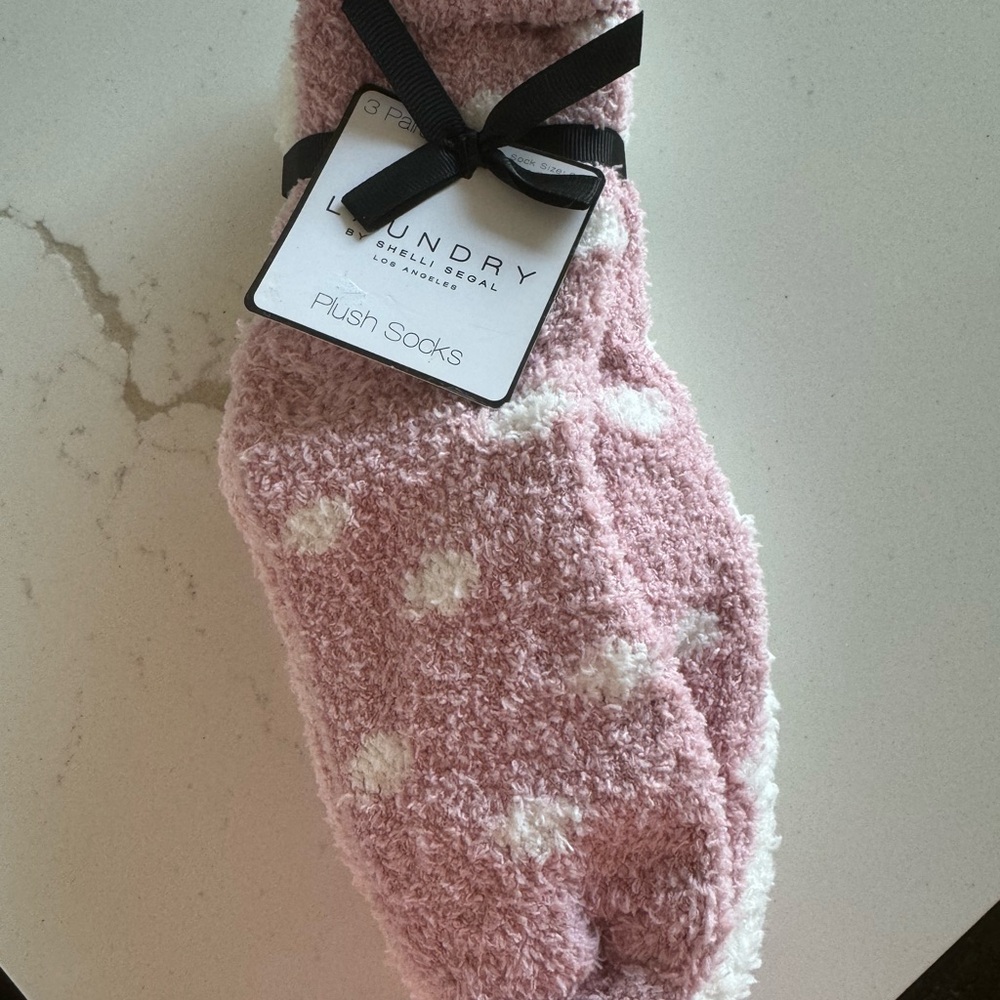 Plush socks. - Picture 6 of 6